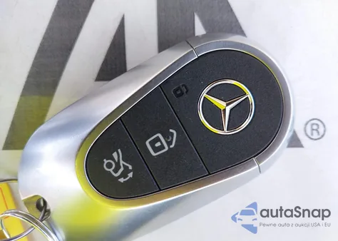 2025 Mercedes-Benz E 350 from USA, damaged, VIN W1KLF4GB5SA126173